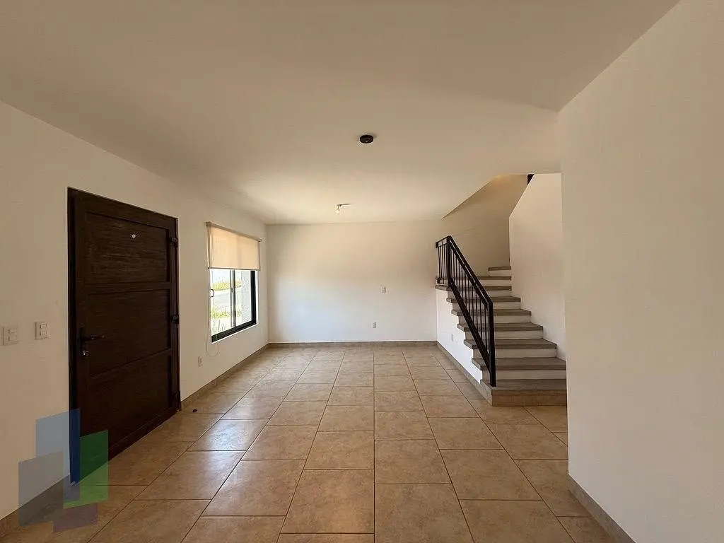 Casa en venta de 4 recámaras y roof garden en Torre de Piedra Bugambilias — foto 3