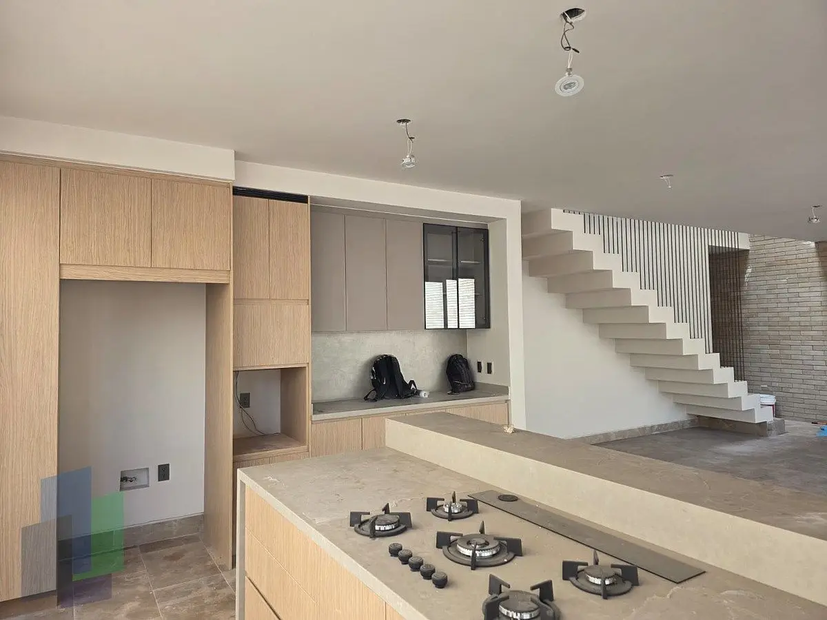 Casa en venta en Altozano, Condominio Atalaya — foto 3