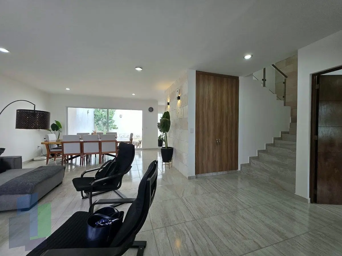 🚨 Oportunidad en Lomas de Juriquilla | ¡Precio por Debajo de Avalúo! — foto 2