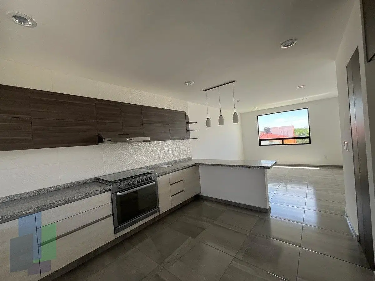 Estrena casa en VENTA O RENTA en privada Colinas de Juriquilla. — foto 4