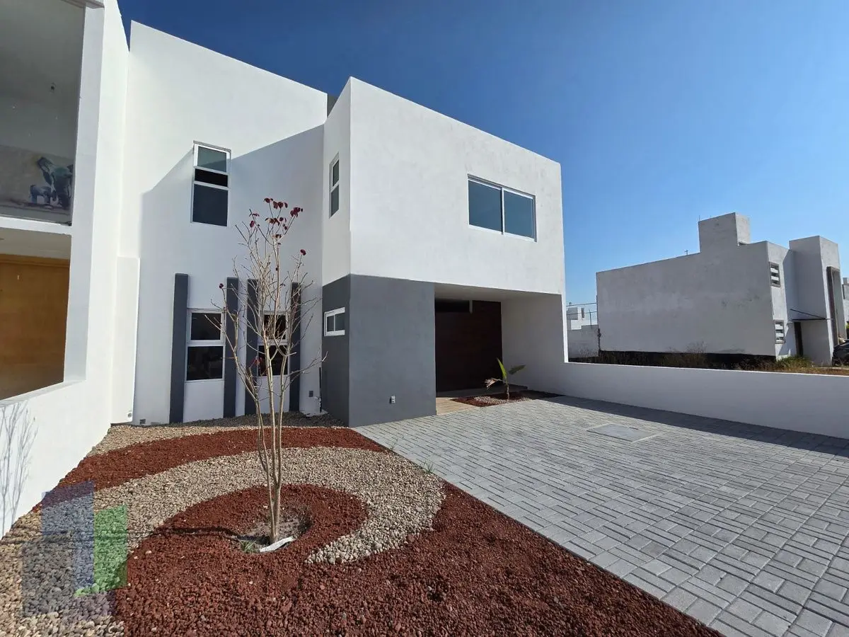 Grand Juriquilla | VENTA Casa con estudio y sala de TV — foto 2