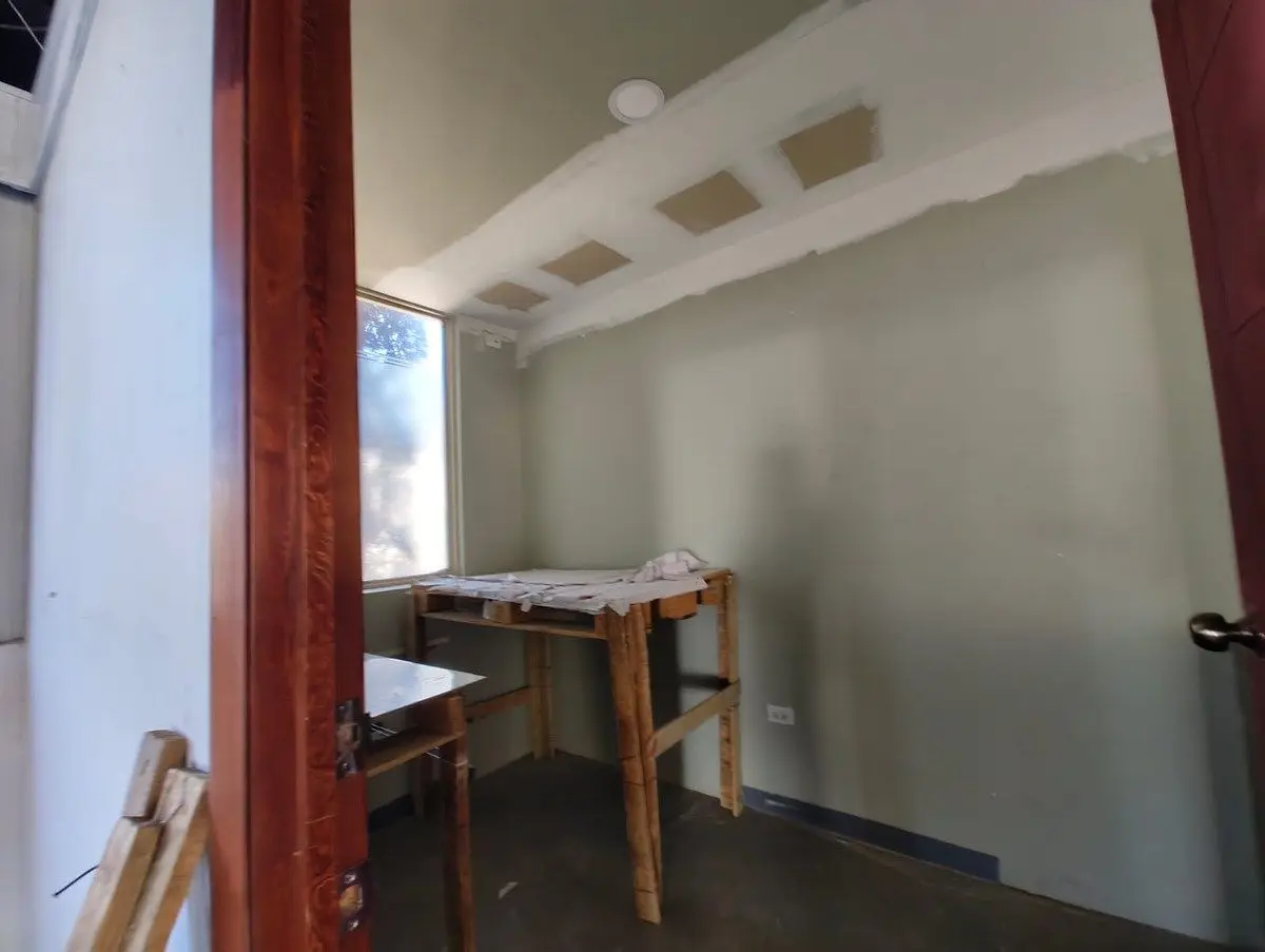 Ave Tecnológico, amplio local en renta en excelente ubicacion — foto 6