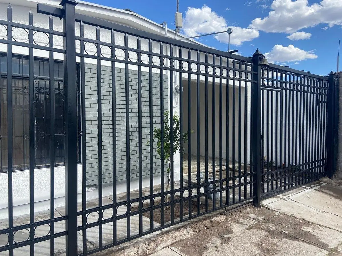 Col. Dale casa de una planta con departamento independiente en privada — foto 2