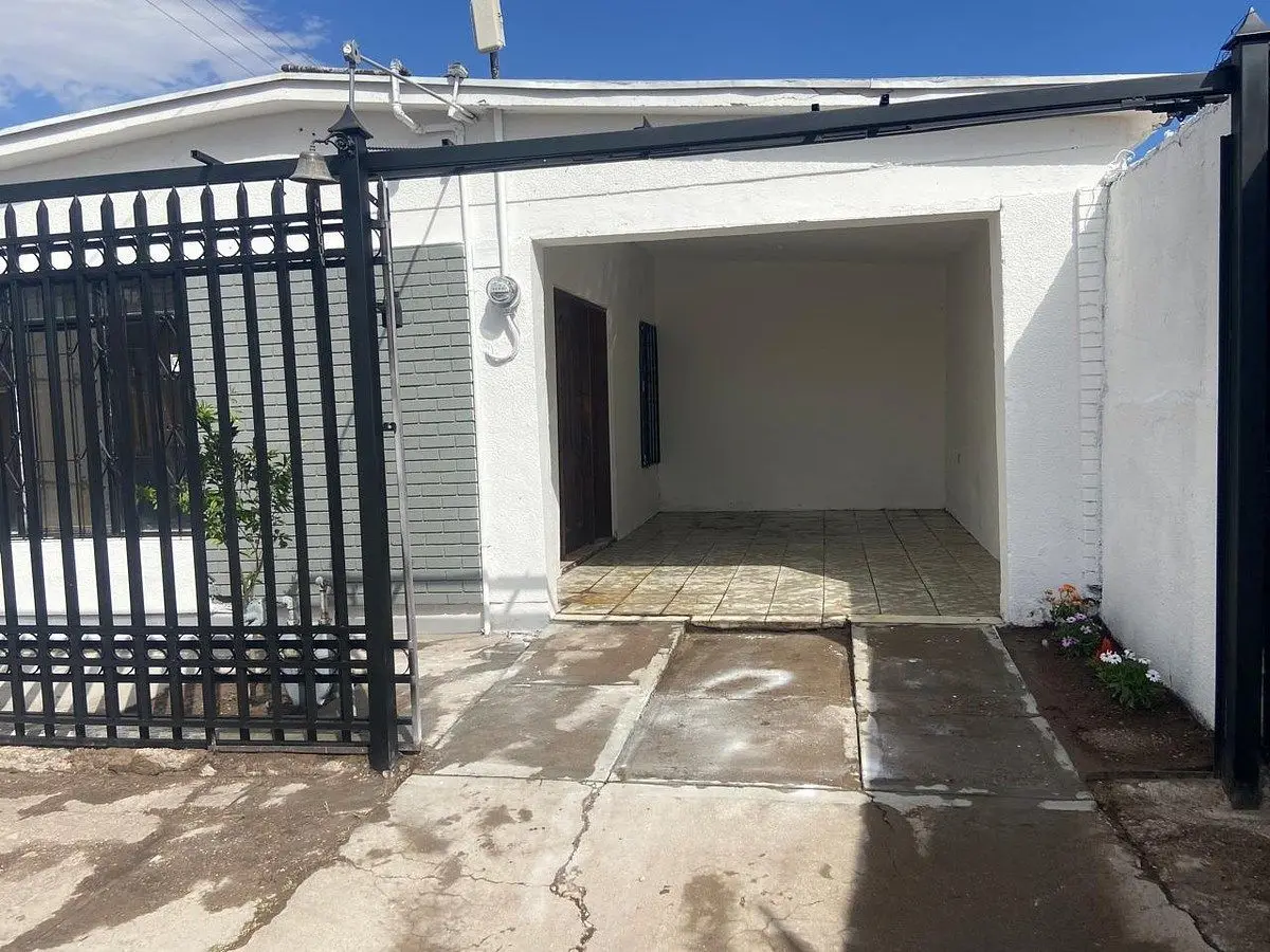 Col. Dale casa de una planta con departamento independiente en privada — foto 5