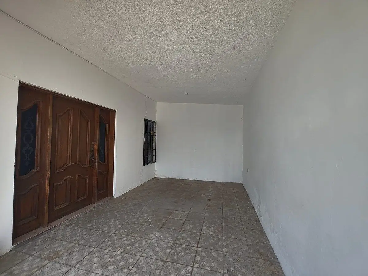 Col. Dale casa de una planta con departamento independiente en privada — foto 6