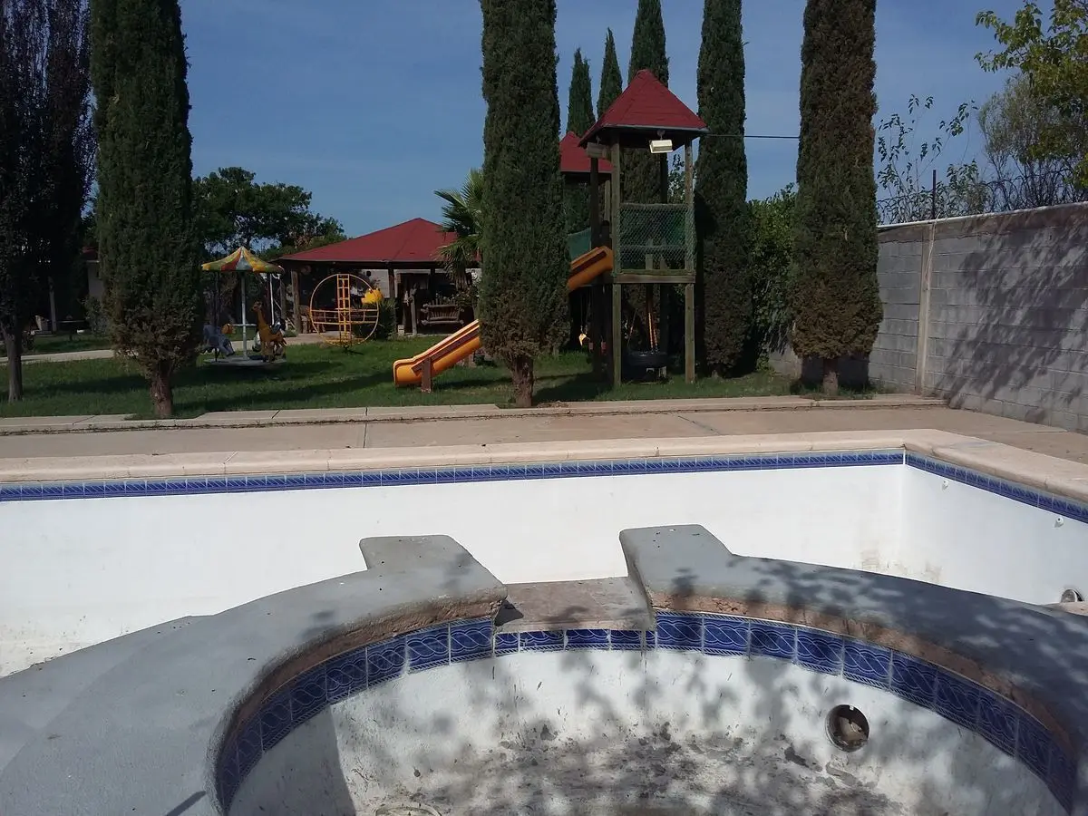 Hermosa Casa de Campo , Con Alberca , En Sacramento. — foto 7