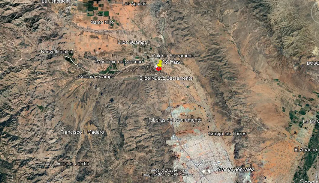 Sacramento junto a Cedis Walmart a pie de carretera — foto 4