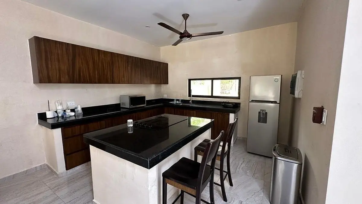 Casa en Venta de 3 Recámaras en Privada Kanán — foto 2