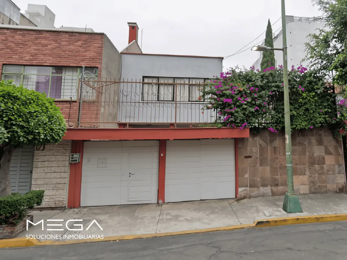 Gran Oportunidad: Casa para Remodelar con Jardín y Terraza - Benito Juárez, CDMX