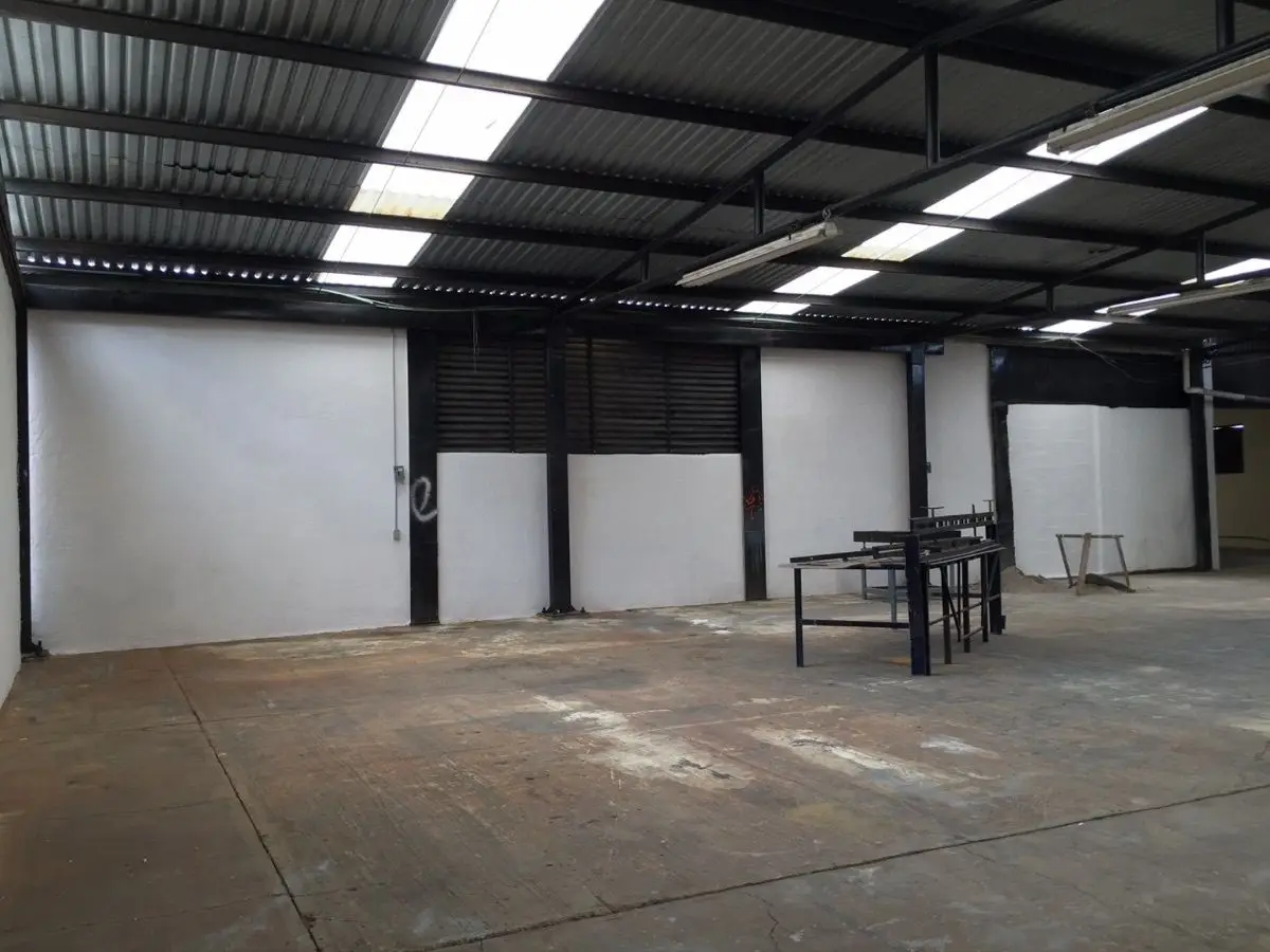 Bodega En Renta dentro de Parque Benito Juarez — foto 4