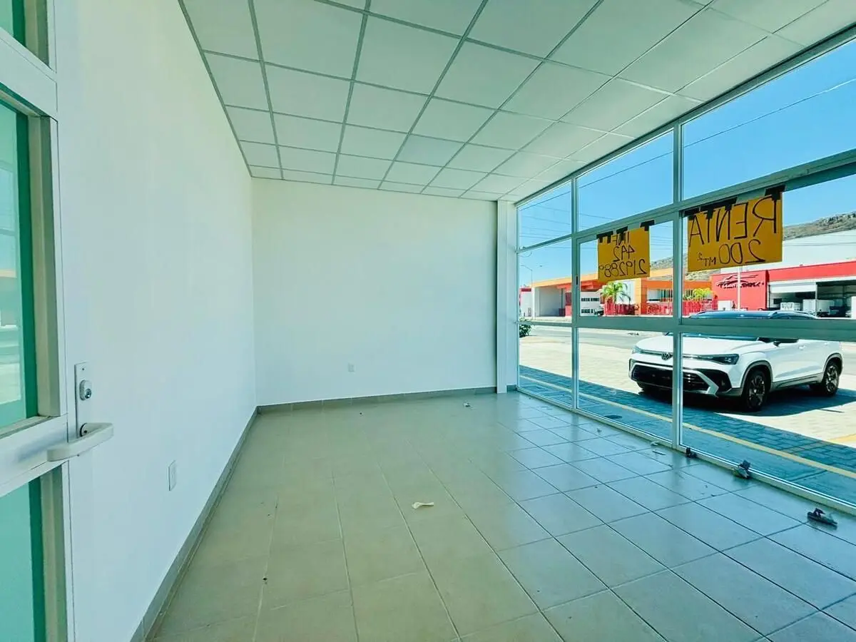 Bodega en Venta y Renta dentro de parque Querétaro — foto 2