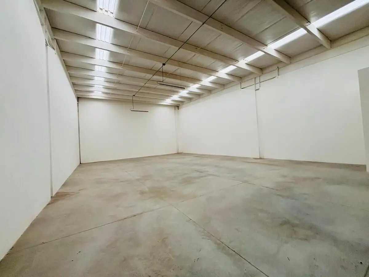 Bodega en Venta y Renta dentro de parque Querétaro — foto 4