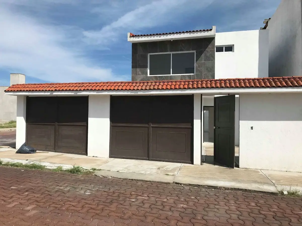Casa Amplia en Renta en Corregidora Queretaro