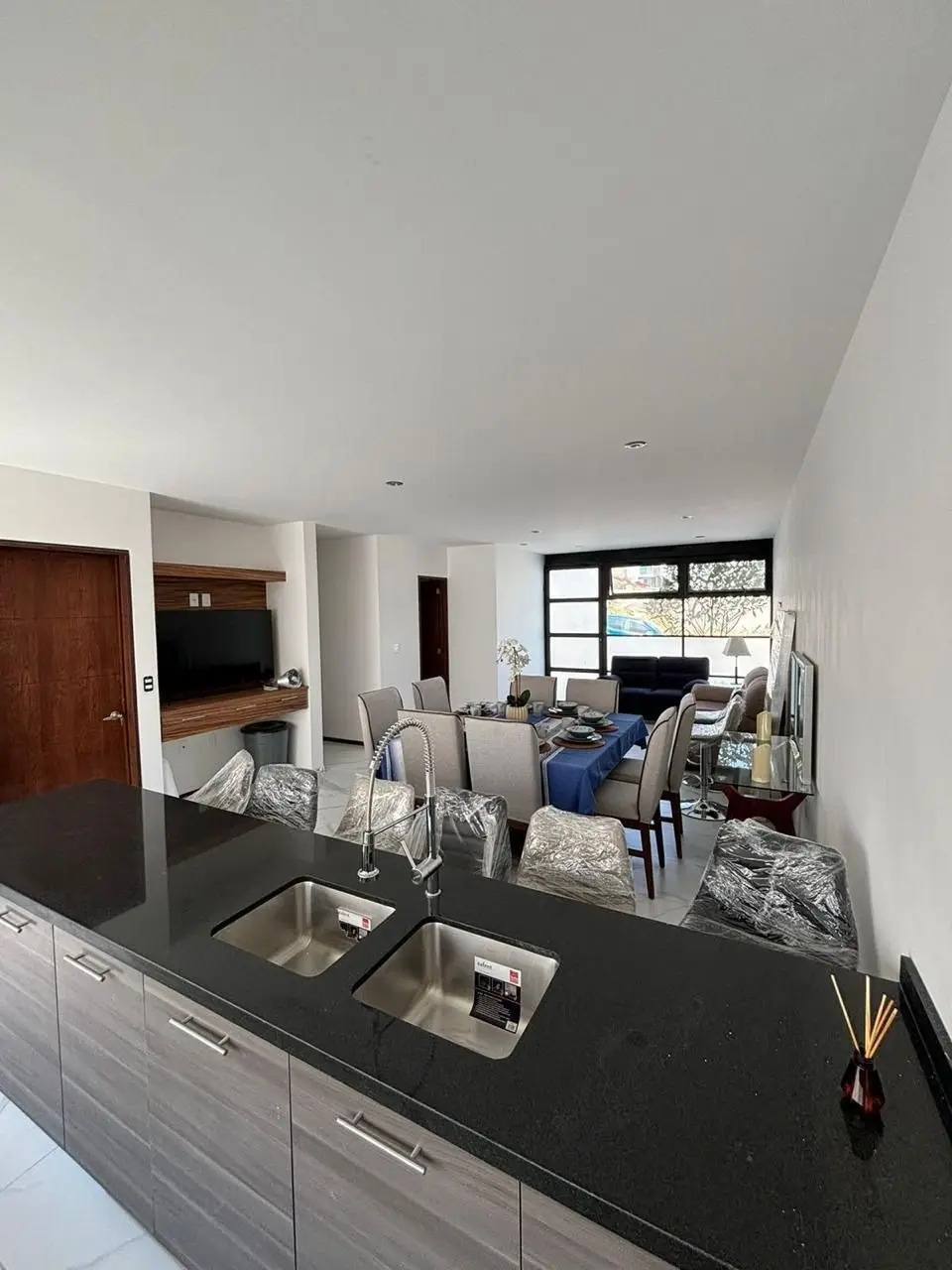 Casa con recamara en planta baja en venta en corregidora Querétaro — foto 3