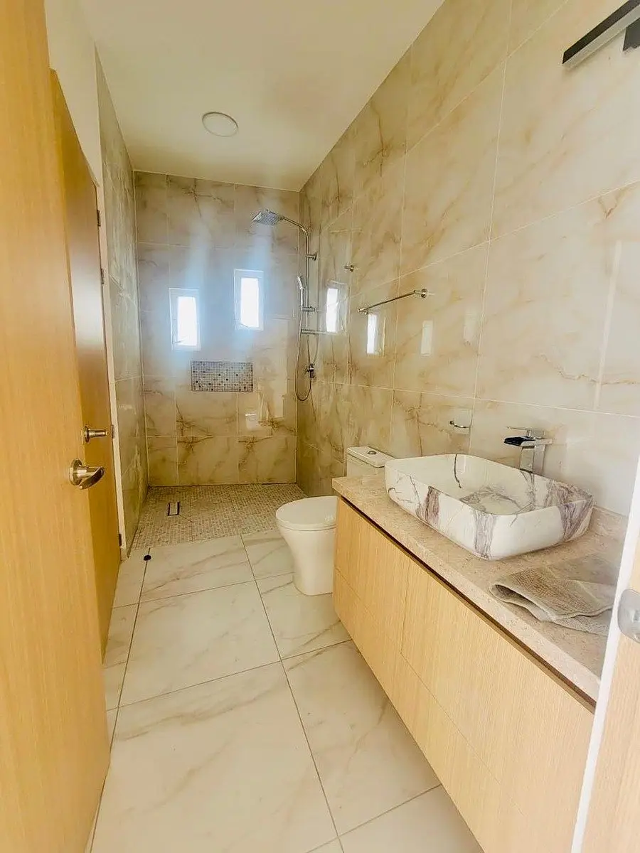 Casa de 1 Planta con Acabados Premium en Zákia — foto 3
