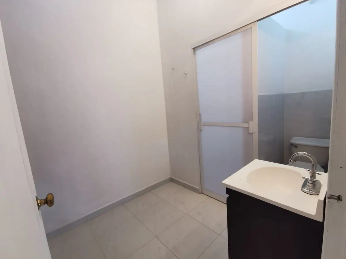 Casa de una planta en gran ubicación dentro de Álamos — foto 5