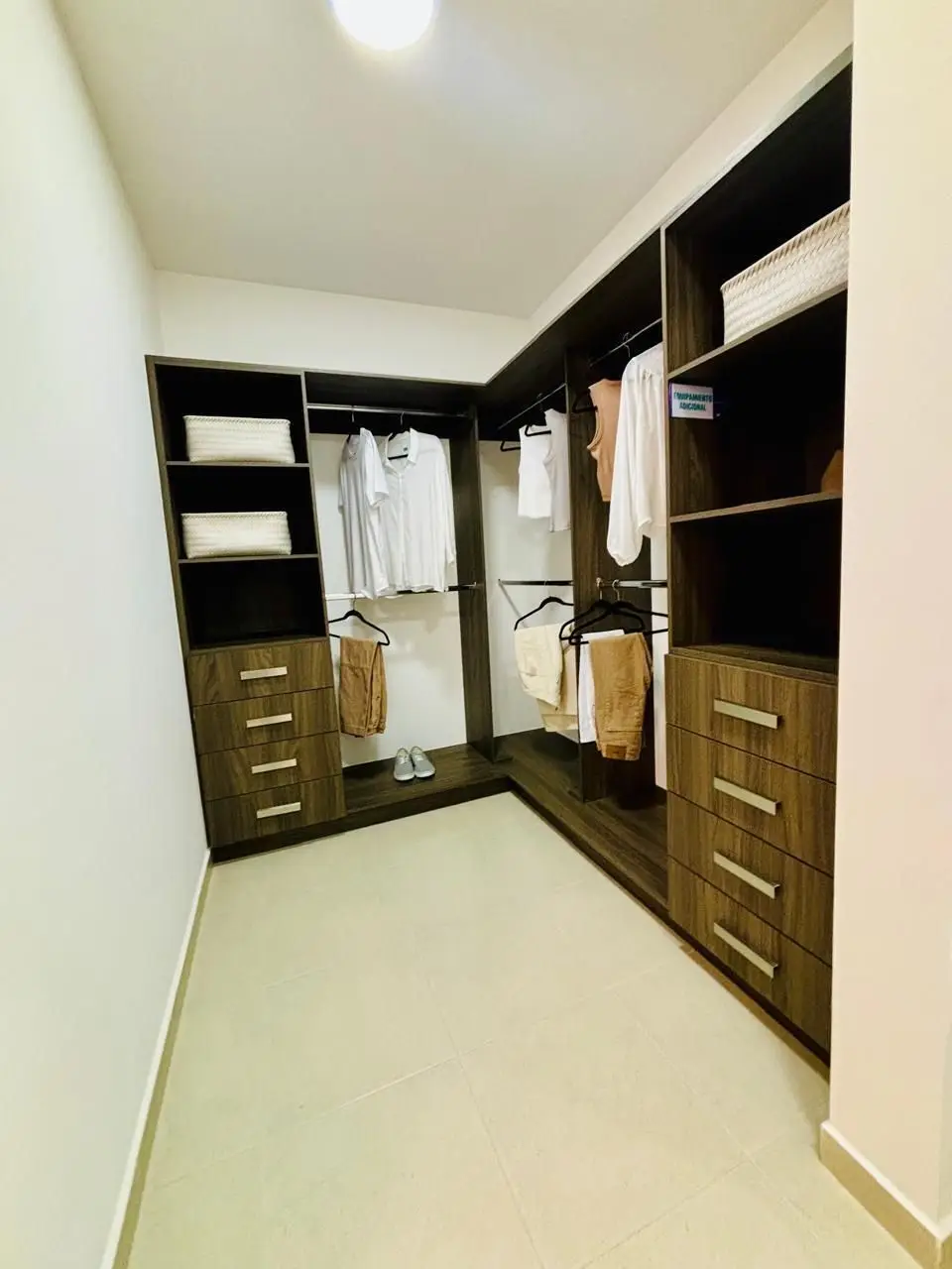 Casa en Venta con Recámara en Planta Baja en Zakia Queretaro — foto 2