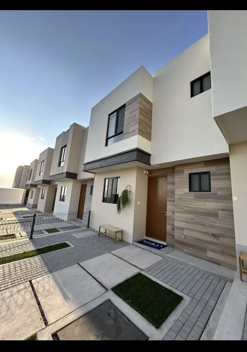 Casa en venta con recámara en planta baja y baño completo — foto 2