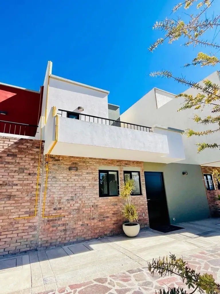 Casa en Venta con Rooftop en Ziránadaro, San Miguel de Allende Guanajuto — foto 2