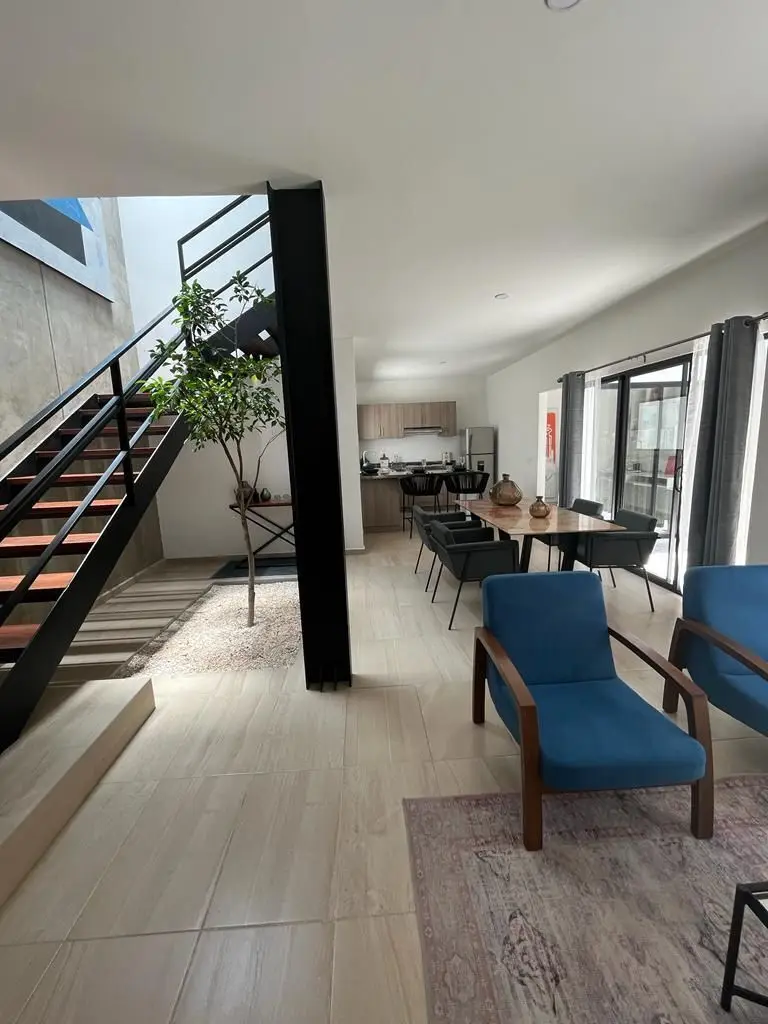 Casa en venta en San Isidro con oficina en planta baja — foto 3