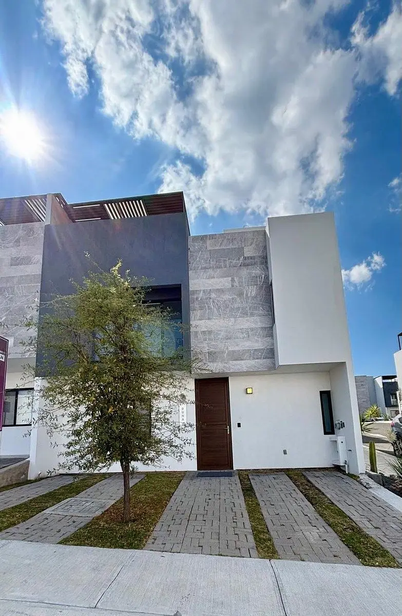 casa en venta zibata — foto 2