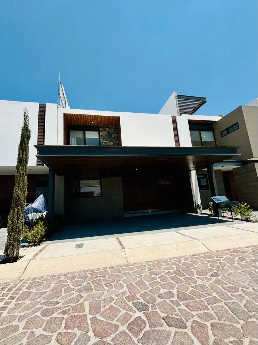 Casa Nueva Acabado de Lujo en Venta en Nuevo Refugio Queretaro — foto 2