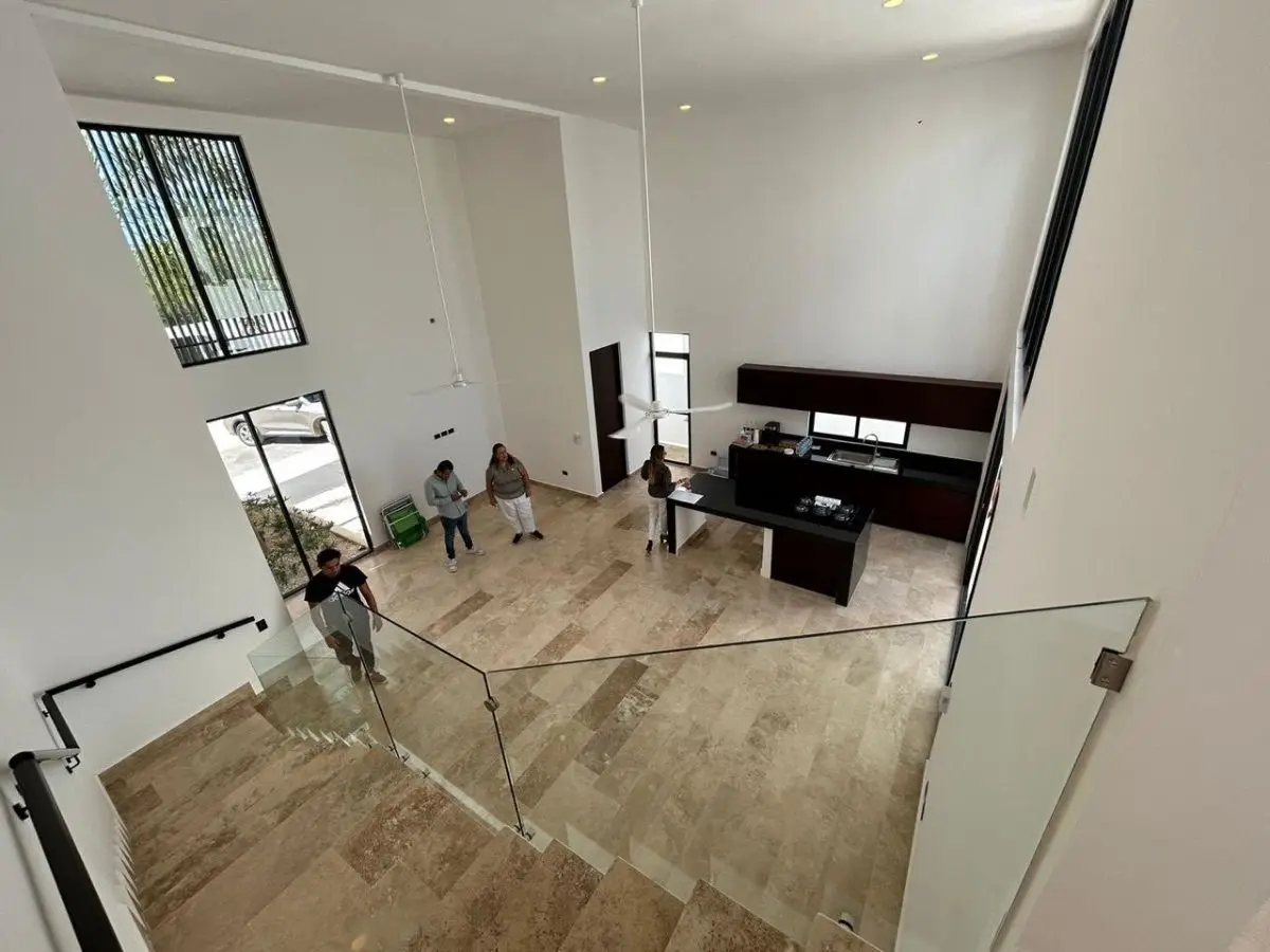 Casa Nueva con Alberca en Venta Recamara Planta Baja Temozon Merida — foto 2