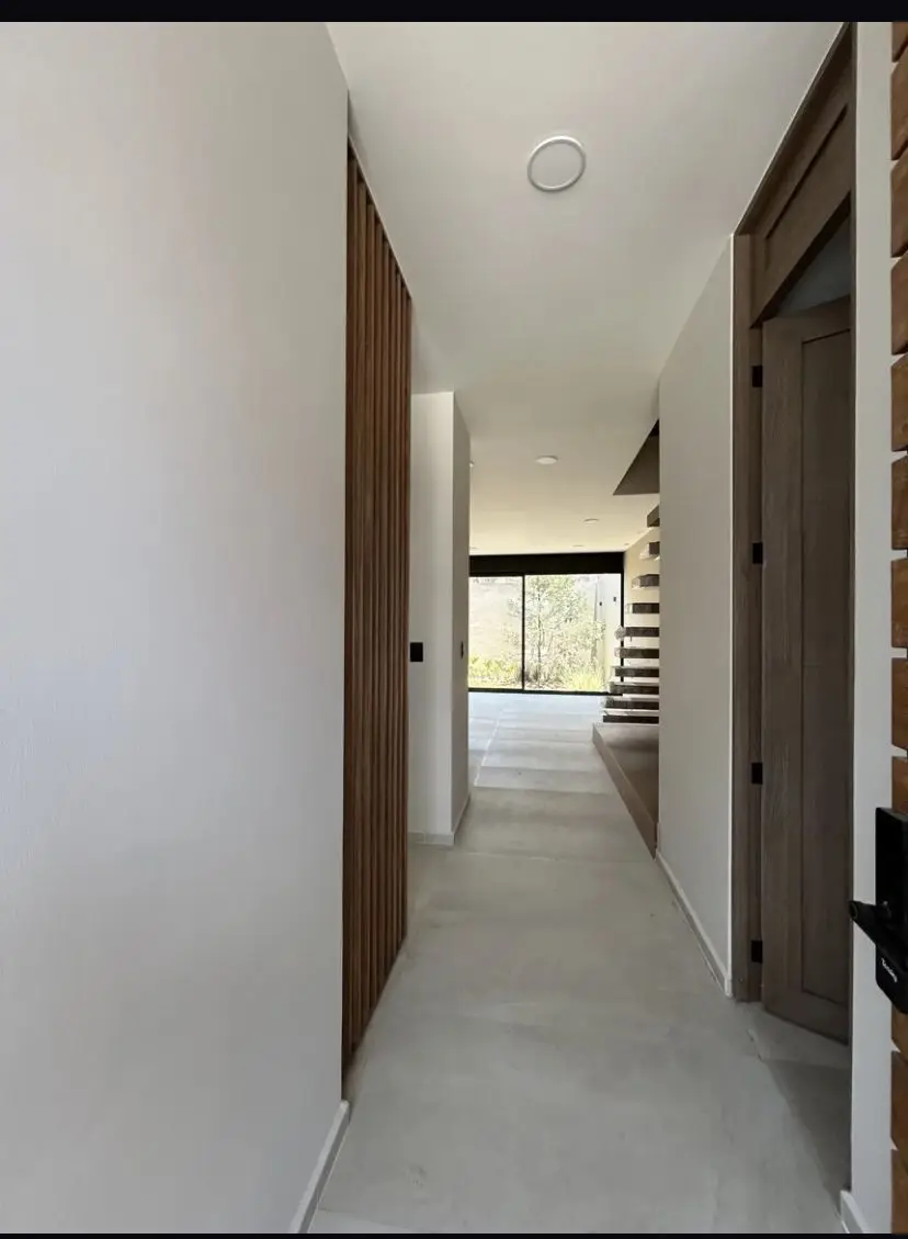 Casa nueva con diseño de autor Roofgarden y recamara en planta baja — foto 2