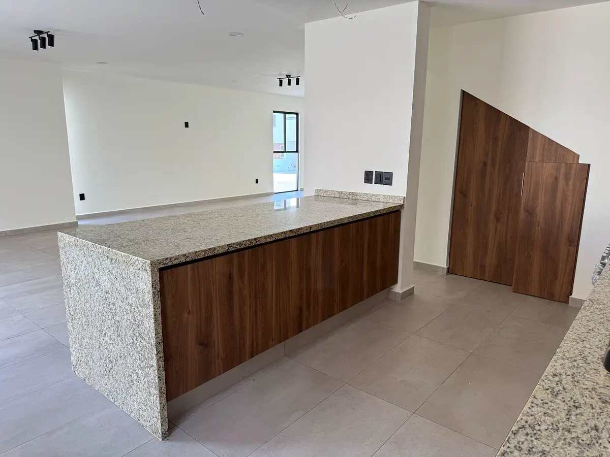 Casa Nueva de Autor en Venta en Zakia — foto 5