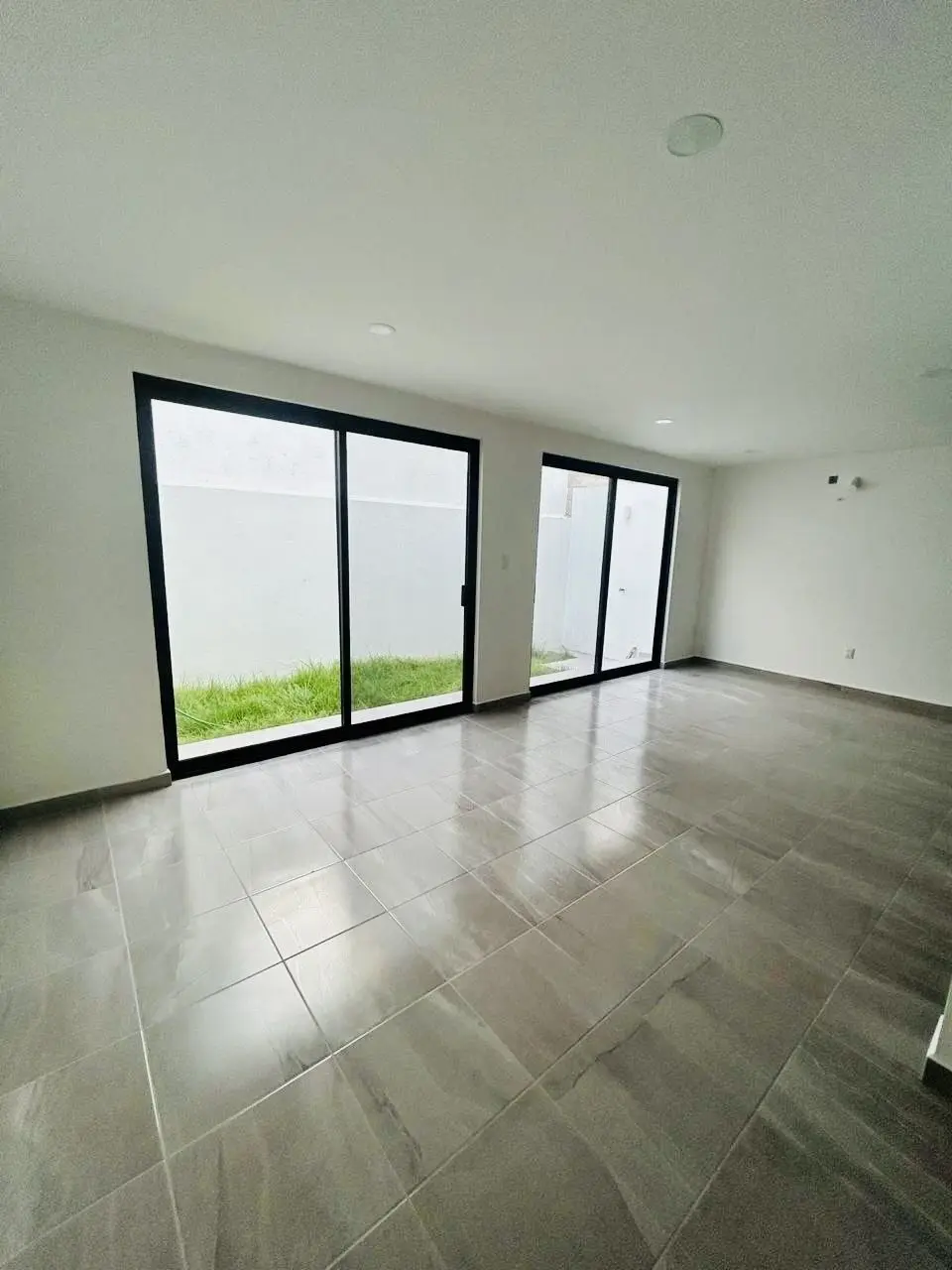 Casa Nueva en Venta de Autor Recamara Planta Baja Zakia El Marques — foto 4