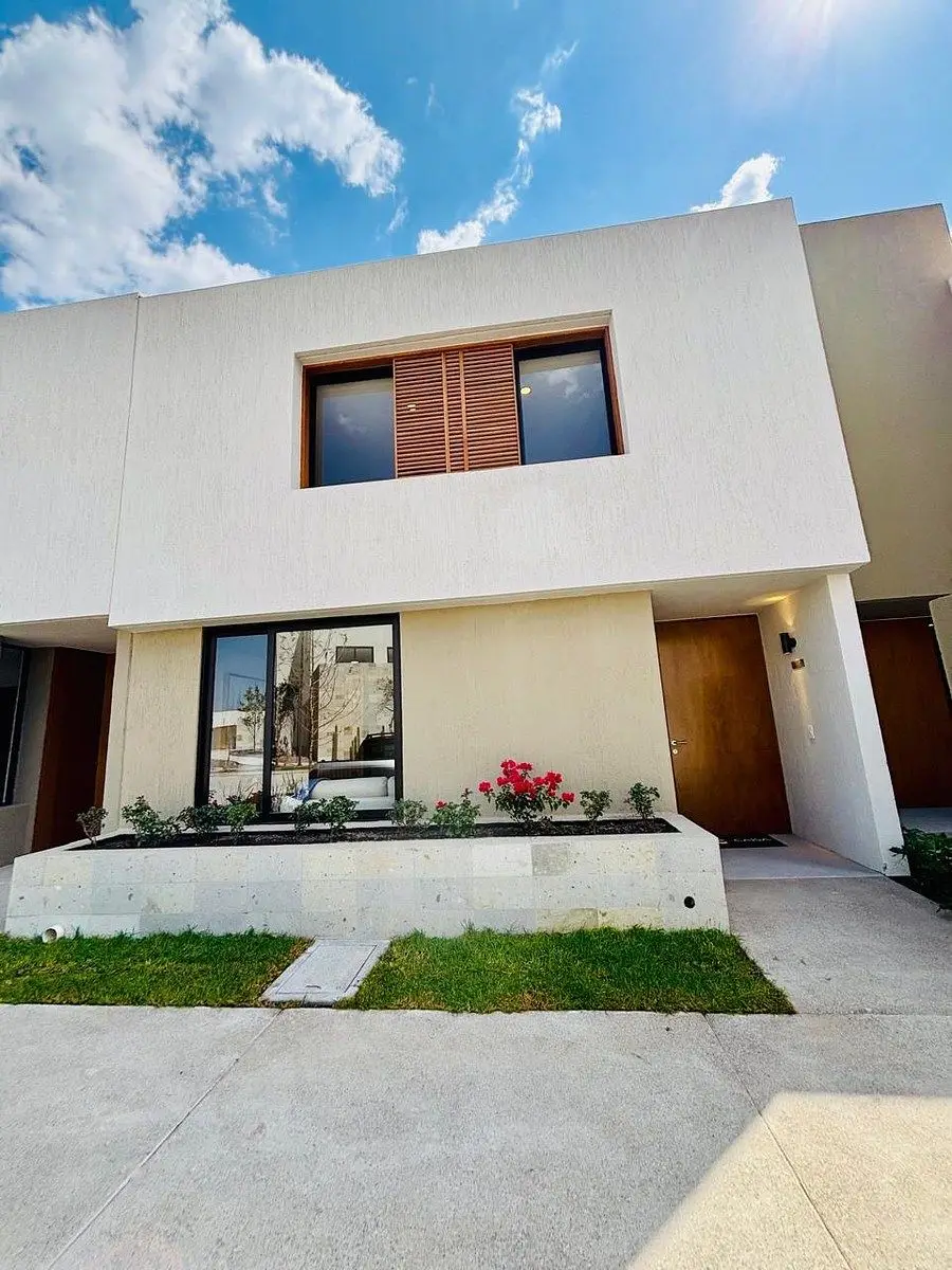 Casa Nueva en Venta en Altos Juriquilla — foto 2
