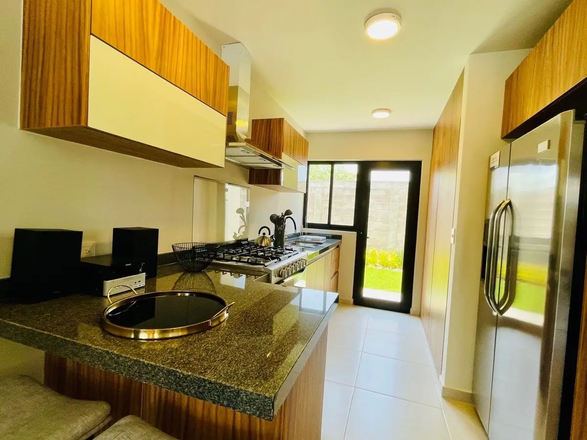 Casa Nueva en Venta Zakia Queretaro Recamara Planta Baja — foto 3