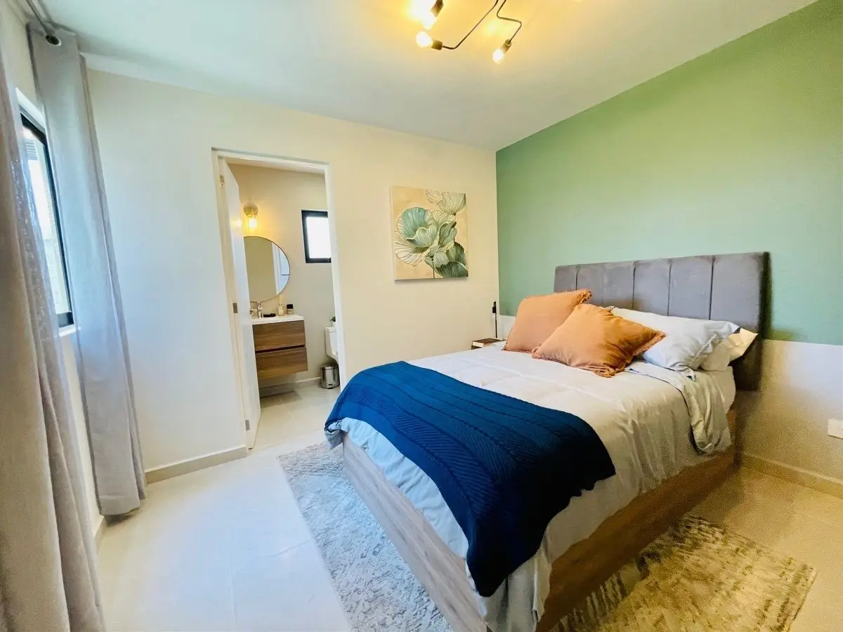 Casa Con Recamara en Planta Baja en Venta Zakia Queretaro