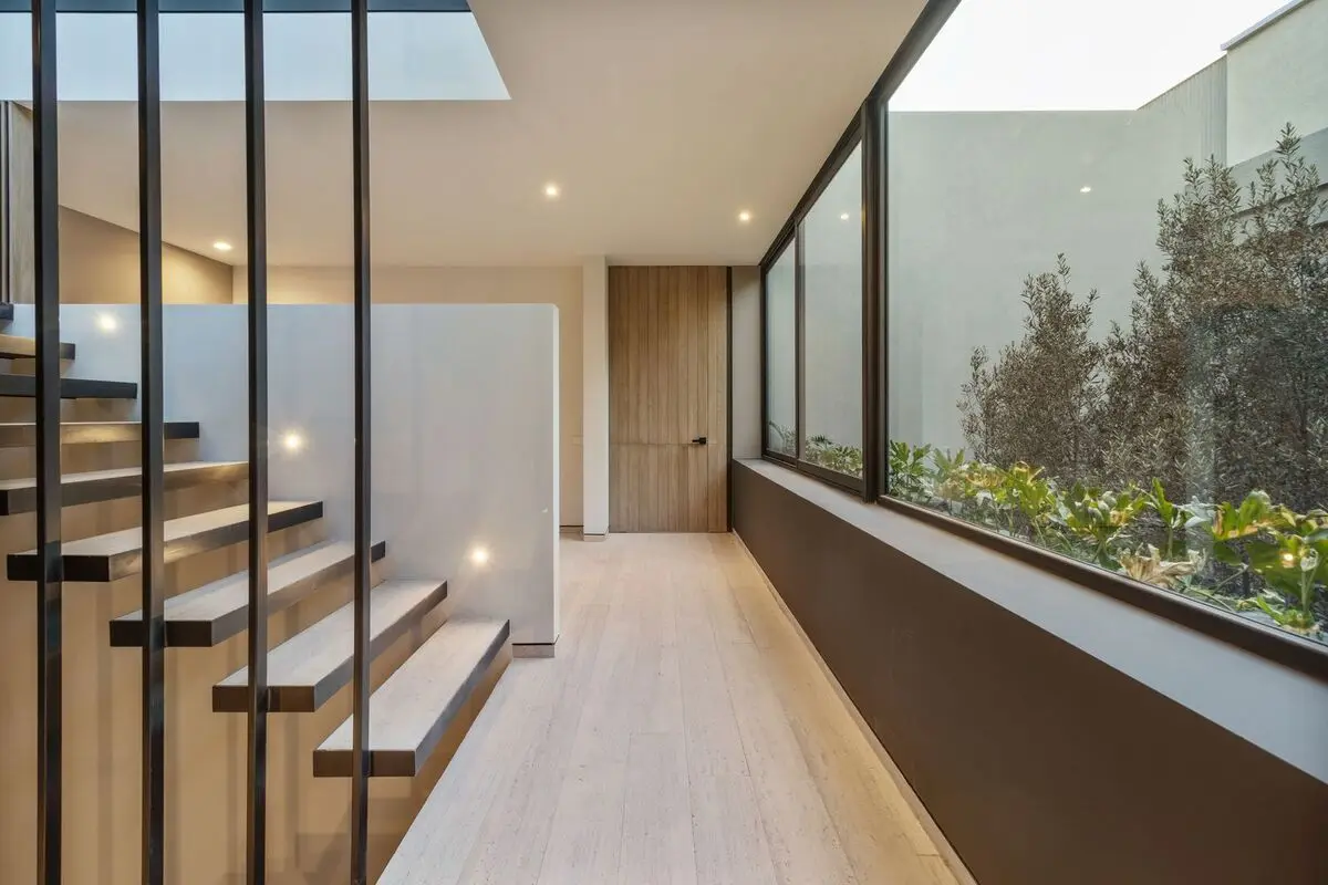 Exclusiva casa nueva en venta en cumbres del lago Diseño Moderno — foto 5