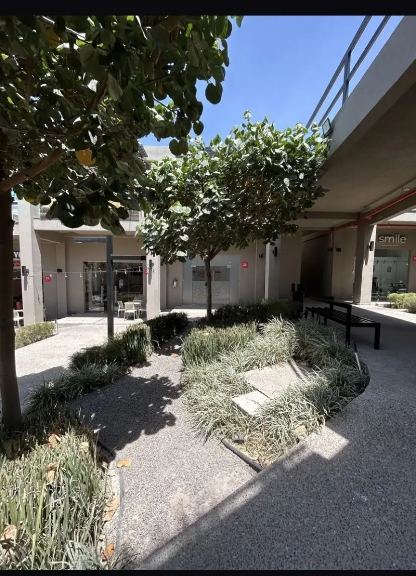 Local comercial en venta en Zakia — foto 3