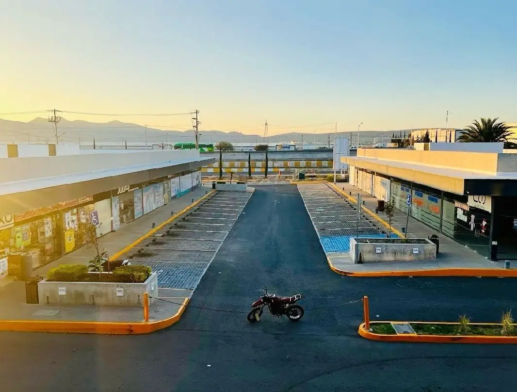 Local en Renta Planta Baja en Parque Industrial Queretaro — foto 5