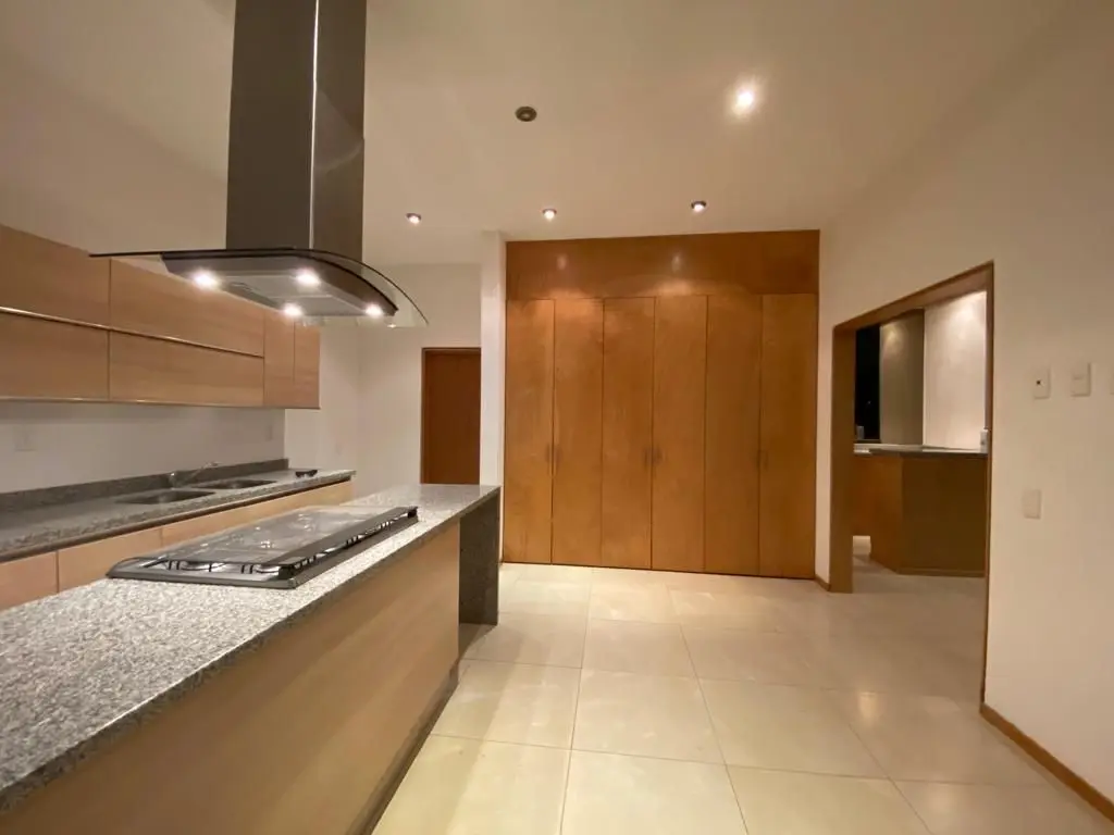 Oportunidad de Casa en Venta en Cumbres del lago — foto 3