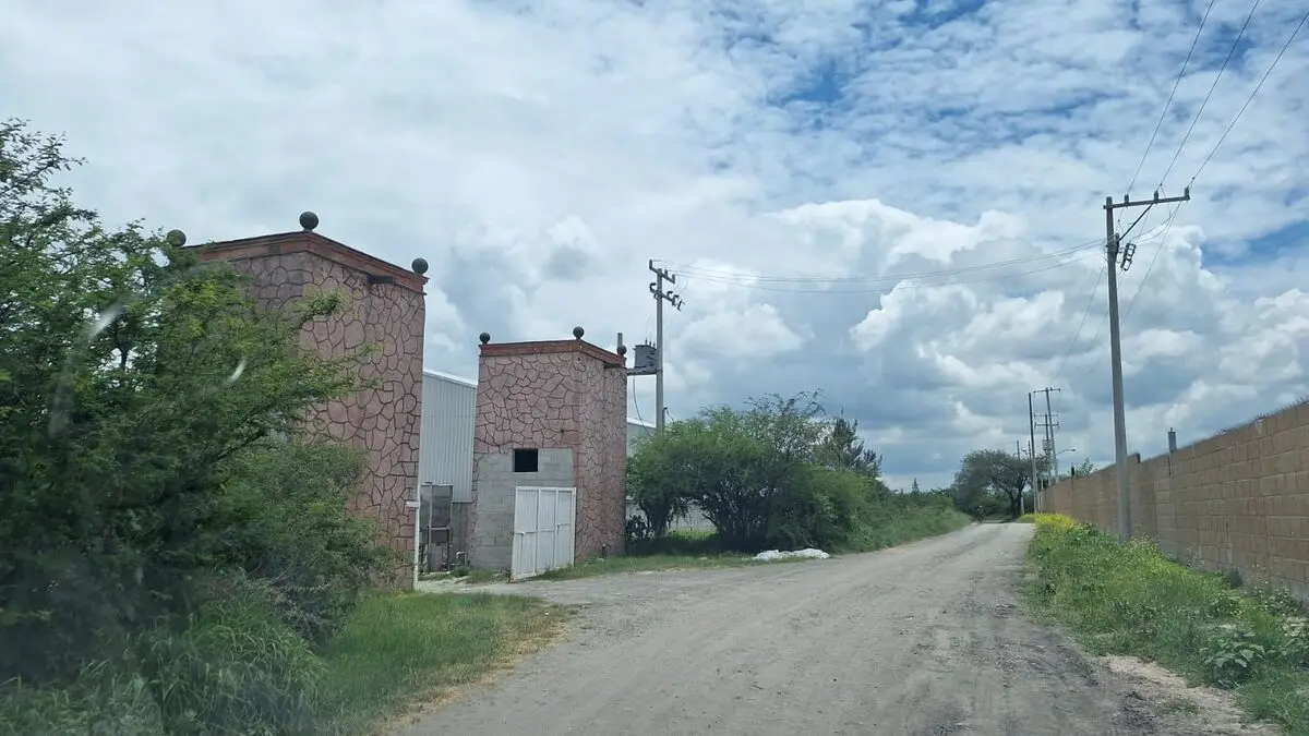 oportunidad terreno frente a presa los cues — foto 5
