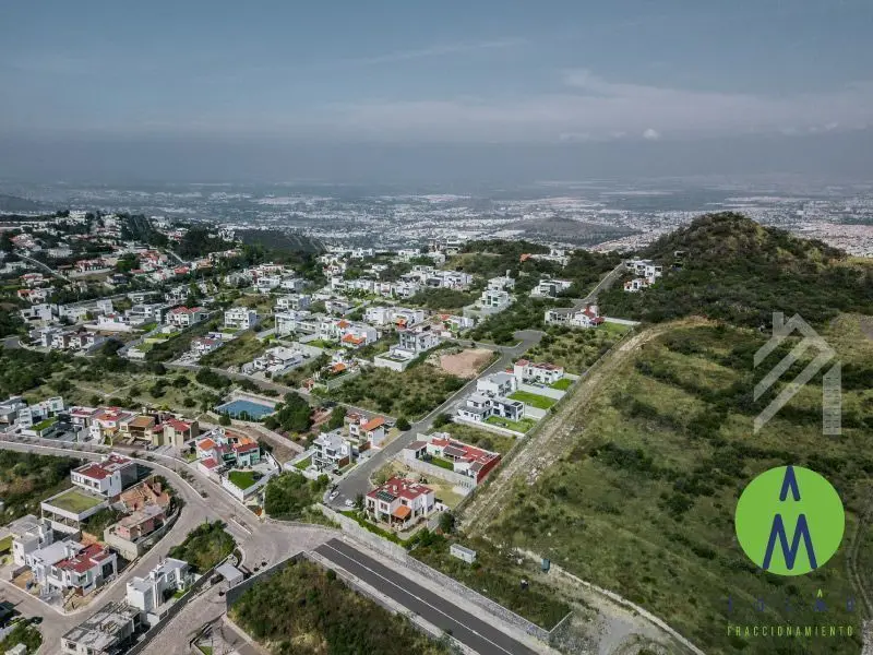 Terreno dentro de Privada dentro de Vista Real — foto 2