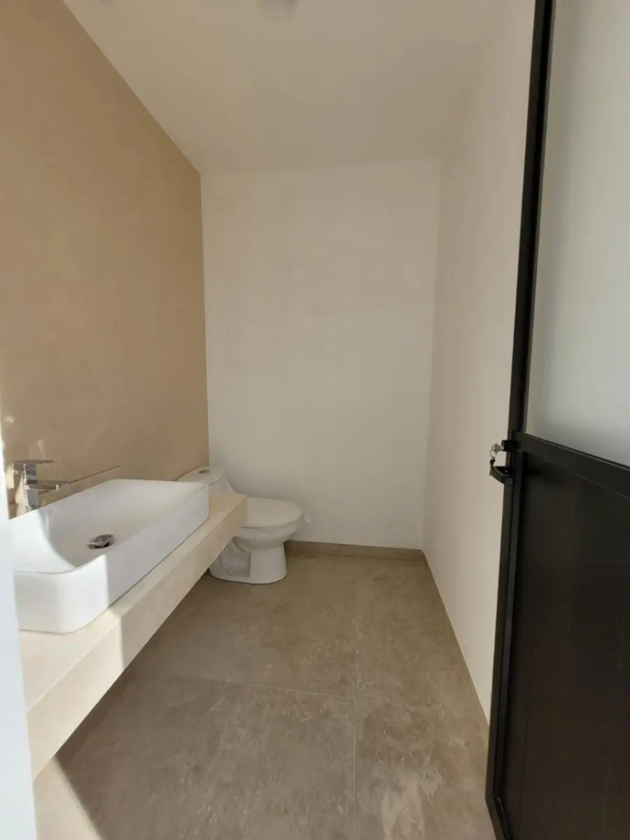 Townhouse Nuevo con Alberca en Venta en Temozon Norte Merida — foto 6