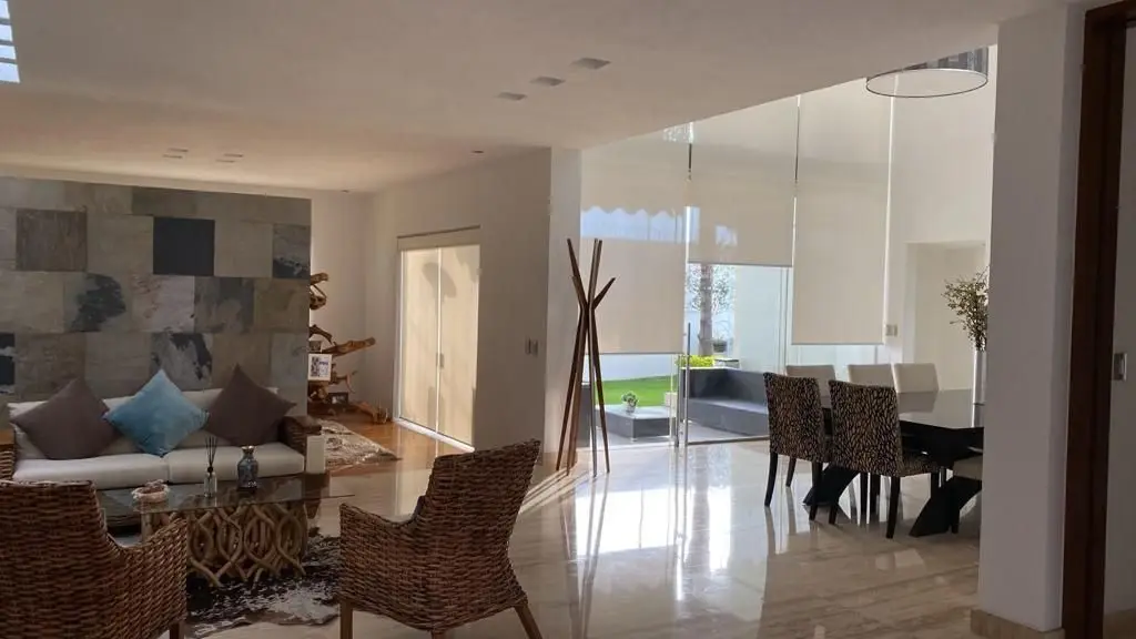 Vive en esta hermosa casa en esquina — foto 6