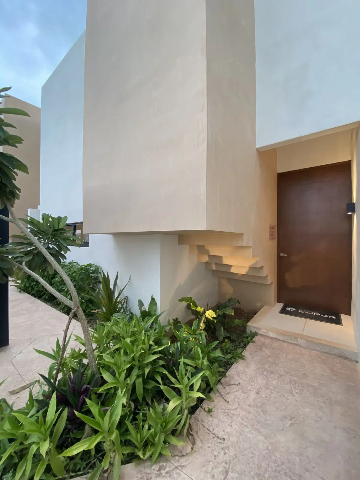 O&M Real Estate Consulting | HM Action Now Group — foto 2
