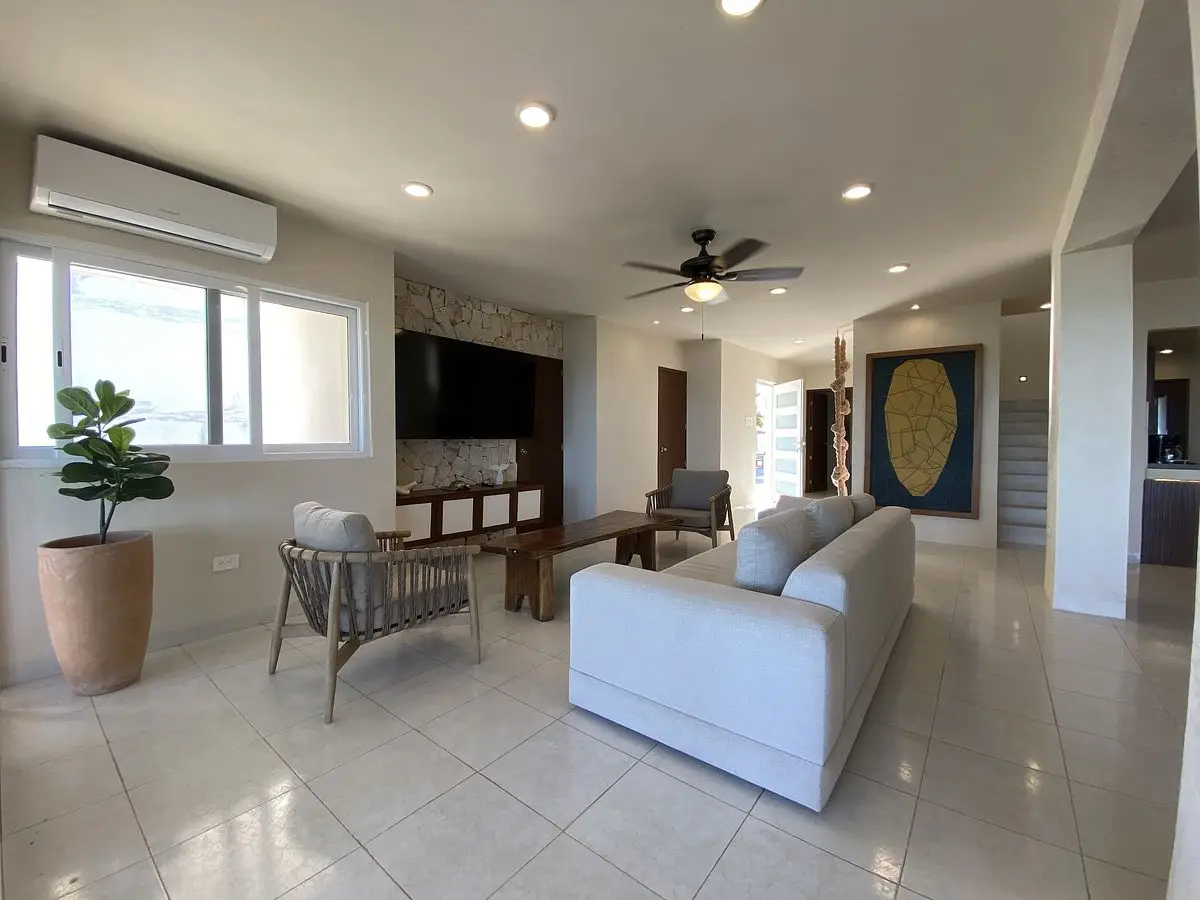 O&M Real Estate Consulting | HM Action Now Group — foto 4