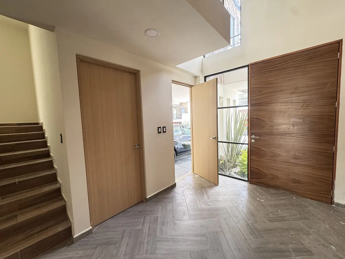 O&M Real Estate Consulting | HM Action Now Group — foto 4