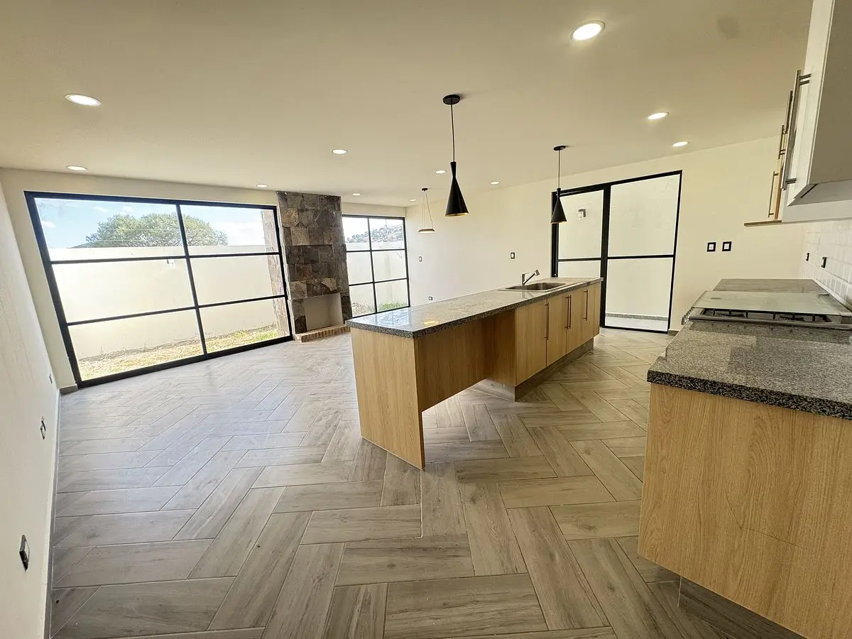 O&M Real Estate Consulting | HM Action Now Group — foto 5