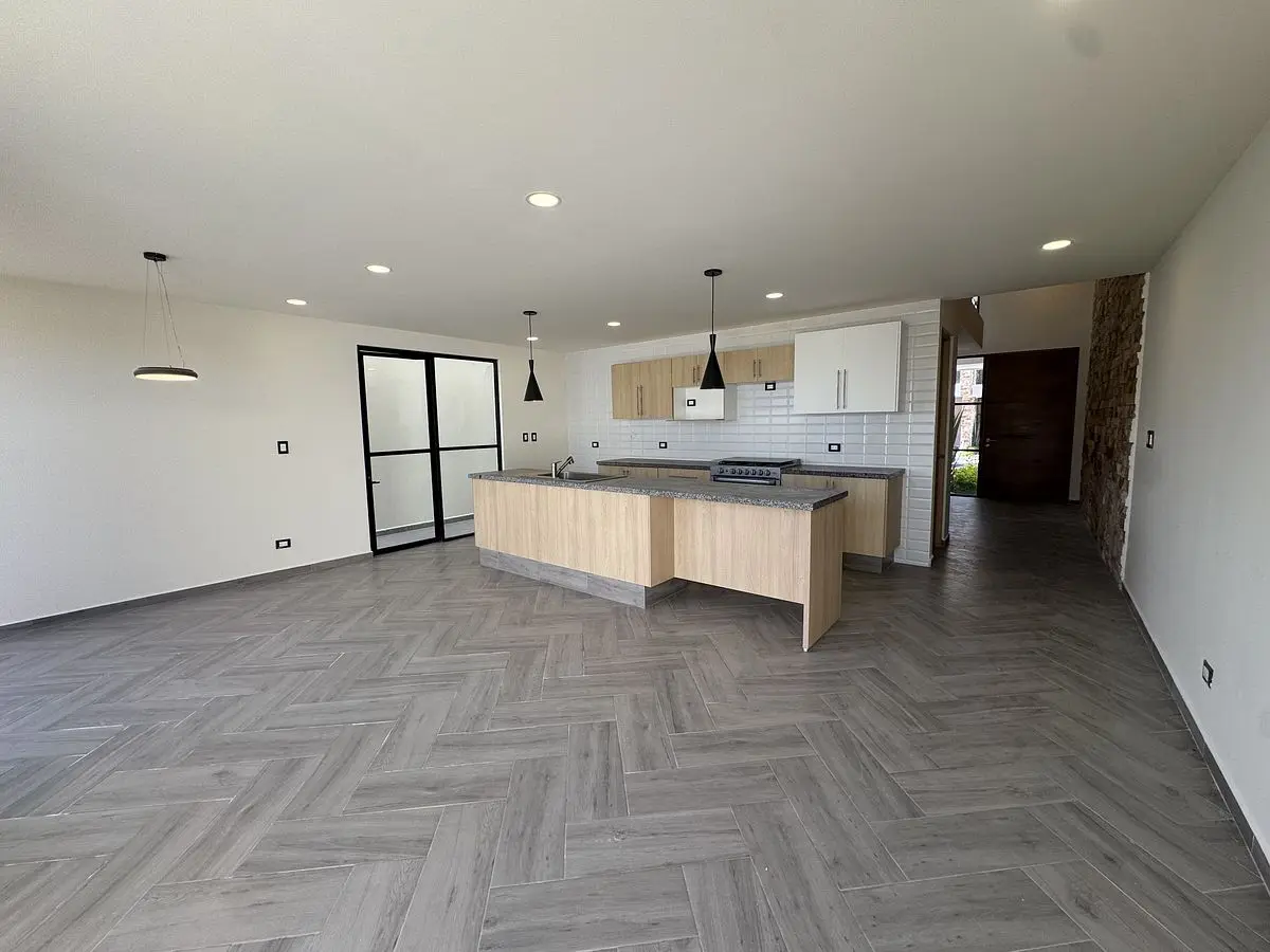 O&M Real Estate Consulting | HM Action Now Group — foto 6