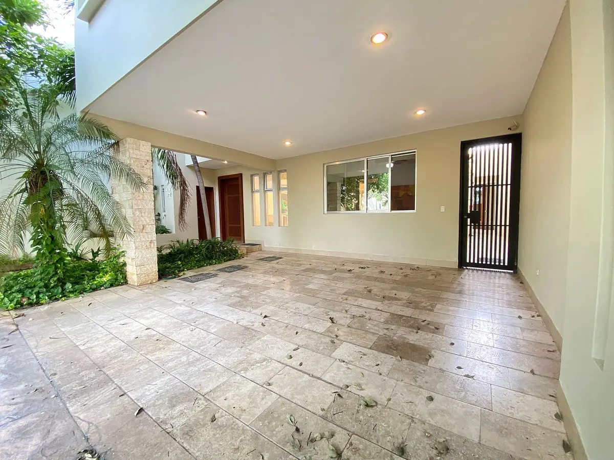 O&M Real Estate Consulting | HM Action Now Group — foto 6