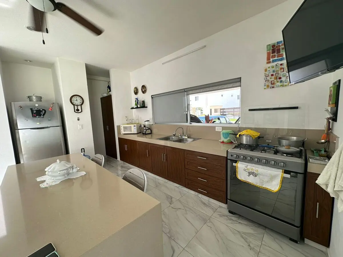 Casa en Venta de 2 Recámaras con Piscina en Conkal — foto 5