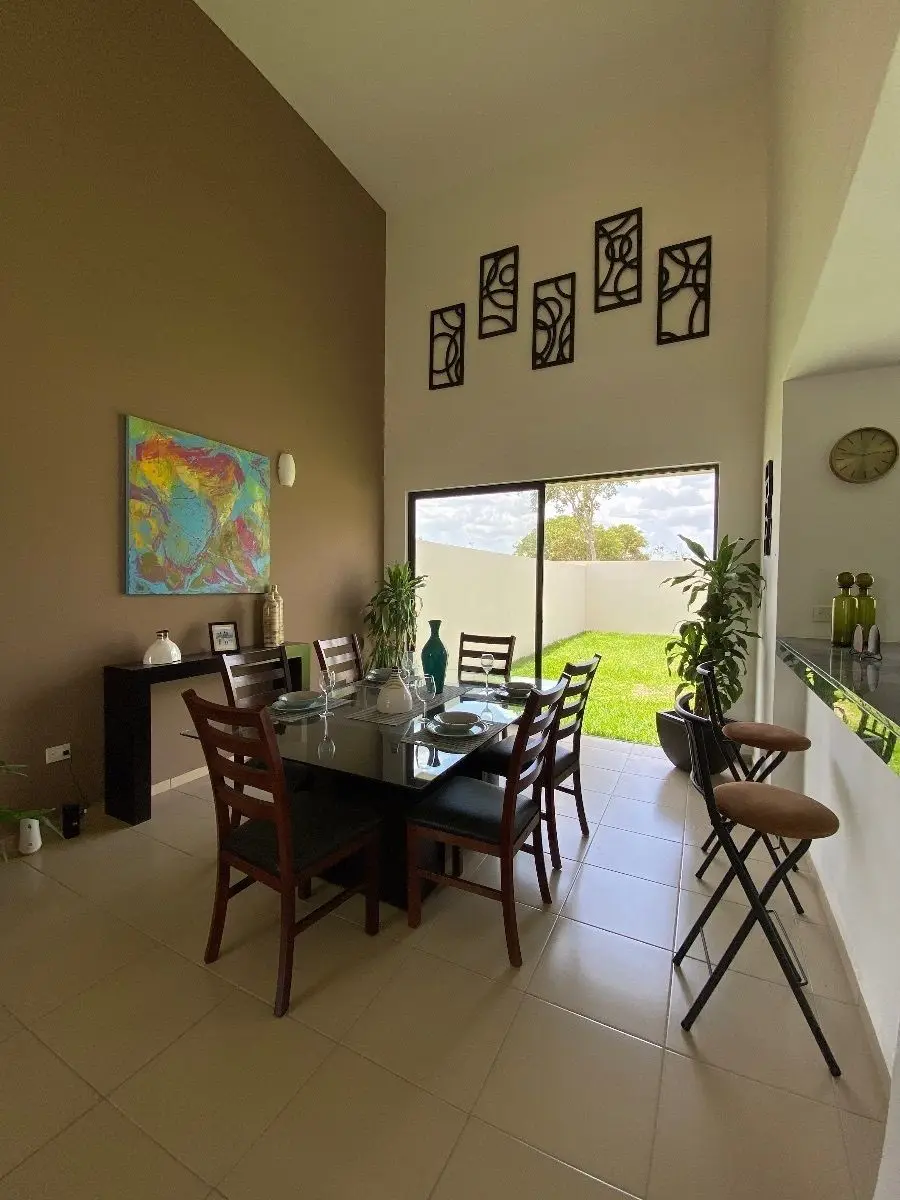En Venta Casa de Dos Pisos en Privada en Conkal Yuc. — foto 3