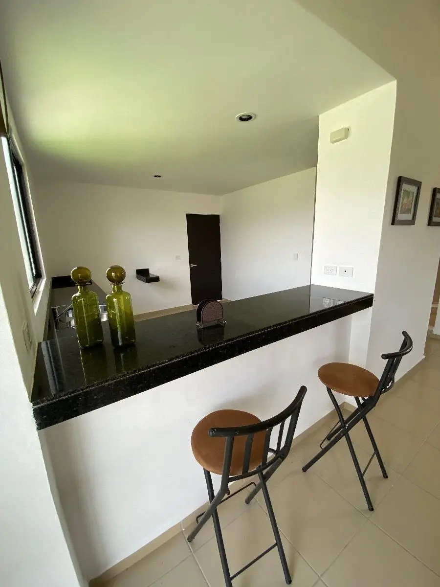 En Venta Casa de Dos Pisos en Privada en Conkal Yuc. — foto 4